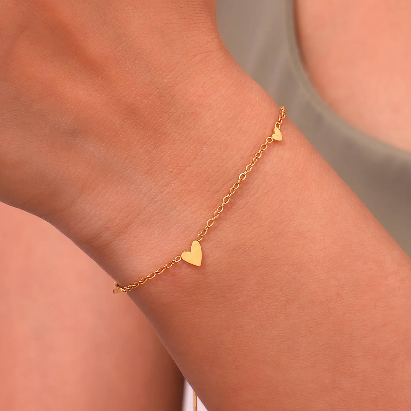 18K gold plated Stainless steel  Hearts bracelet, Intensity