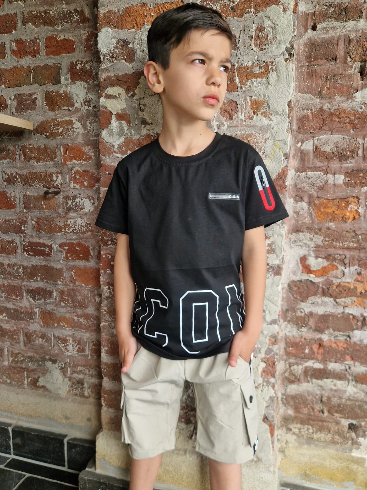 Icon jongens t-shirt in wit, grijs en zwart